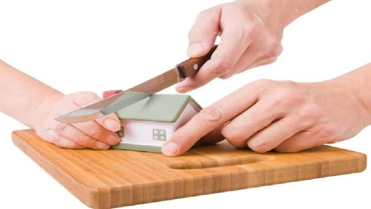کدام املاک قابل افراز در دادگاه است ؟