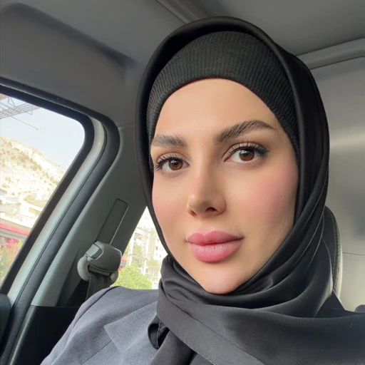 عاطفه حاذق
